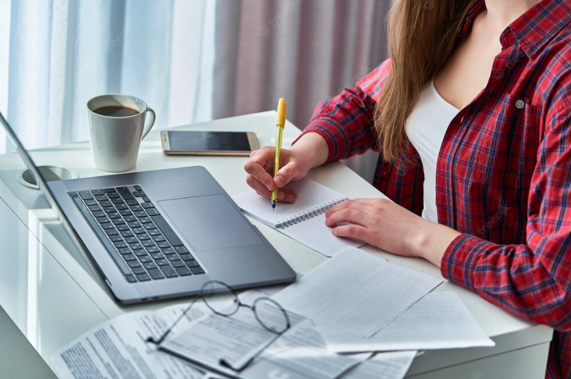 Leia mais sobre o artigo 5 Dicas para aproveitar ao máximo o seu estudo EAD